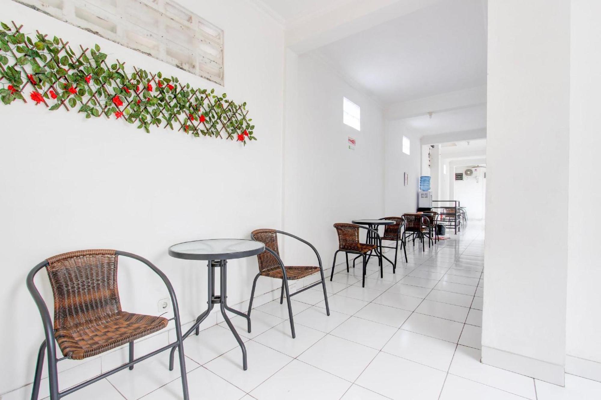 Hotel O Wisma Arya 2 Maguwo Exterior photo