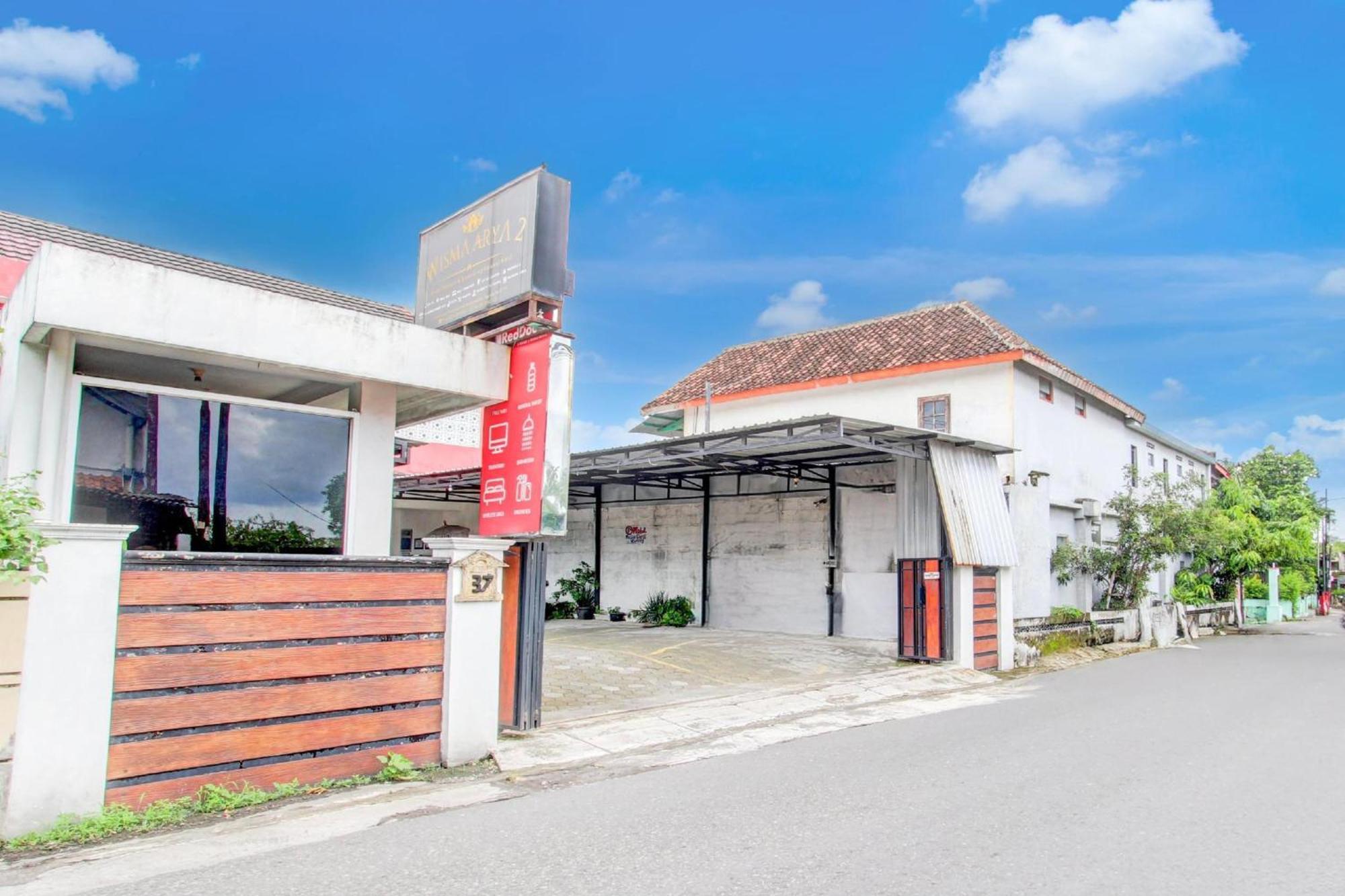 Hotel O Wisma Arya 2 Maguwo Exterior photo